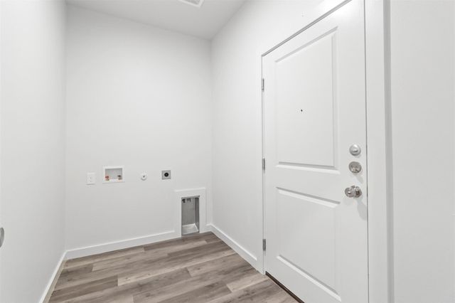 223 W Walker Street, Denison, TX 75020
