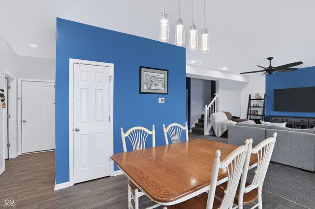 944 Rushmore Drive, Pittsboro, IN 46167