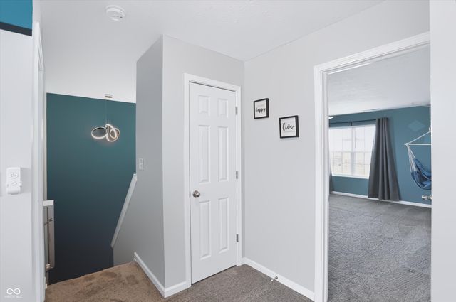 944 Rushmore Drive, Pittsboro, IN 46167
