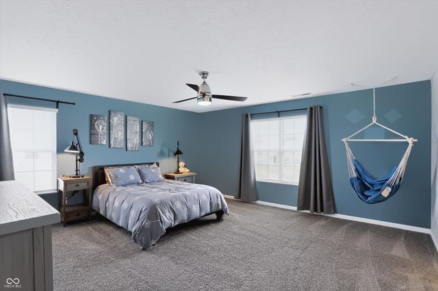 944 Rushmore Drive, Pittsboro, IN 46167