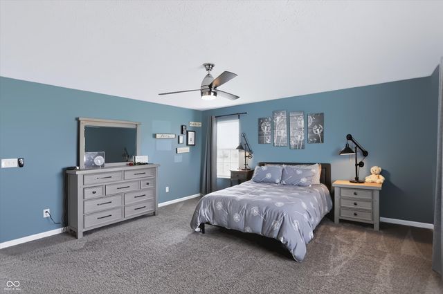 944 Rushmore Drive, Pittsboro, IN 46167