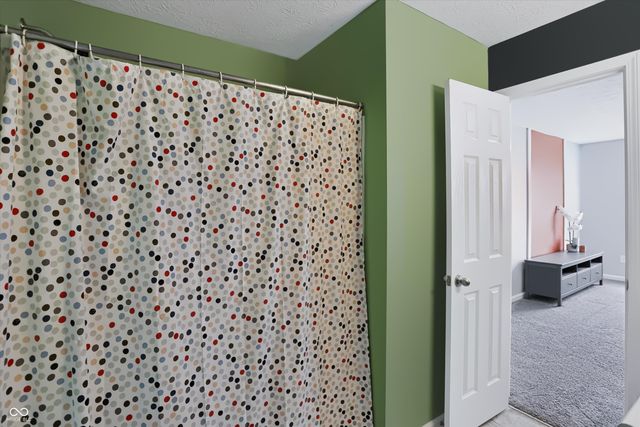 944 Rushmore Drive, Pittsboro, IN 46167