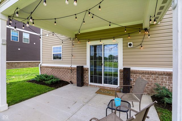 944 Rushmore Drive, Pittsboro, IN 46167