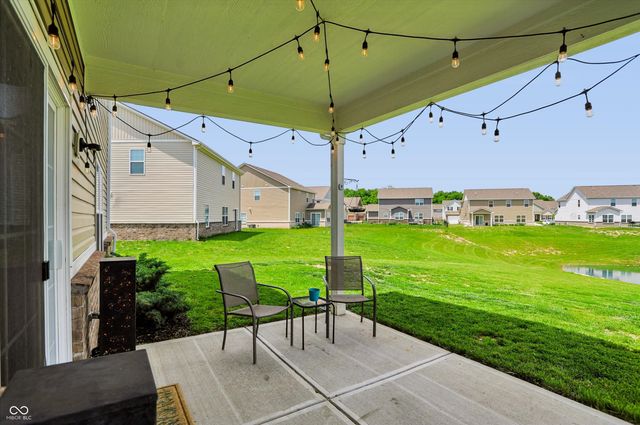 944 Rushmore Drive, Pittsboro, IN 46167