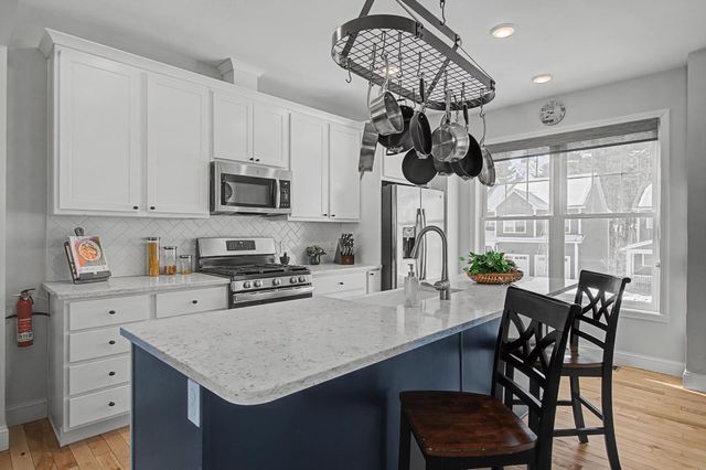 276 O'Brien Farm Road, South Burlington, VT 05403