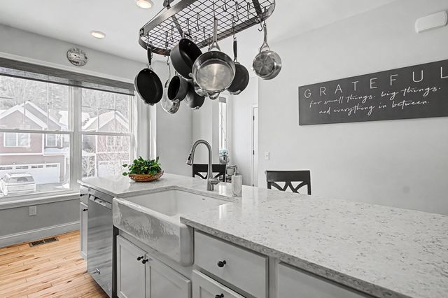 276 O'Brien Farm Road, South Burlington, VT 05403