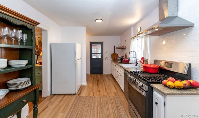 322 N Midland Avenue, Nyack, NY 10960