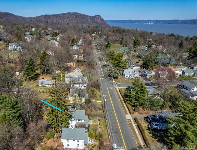 322 N Midland Avenue, Nyack, NY 10960