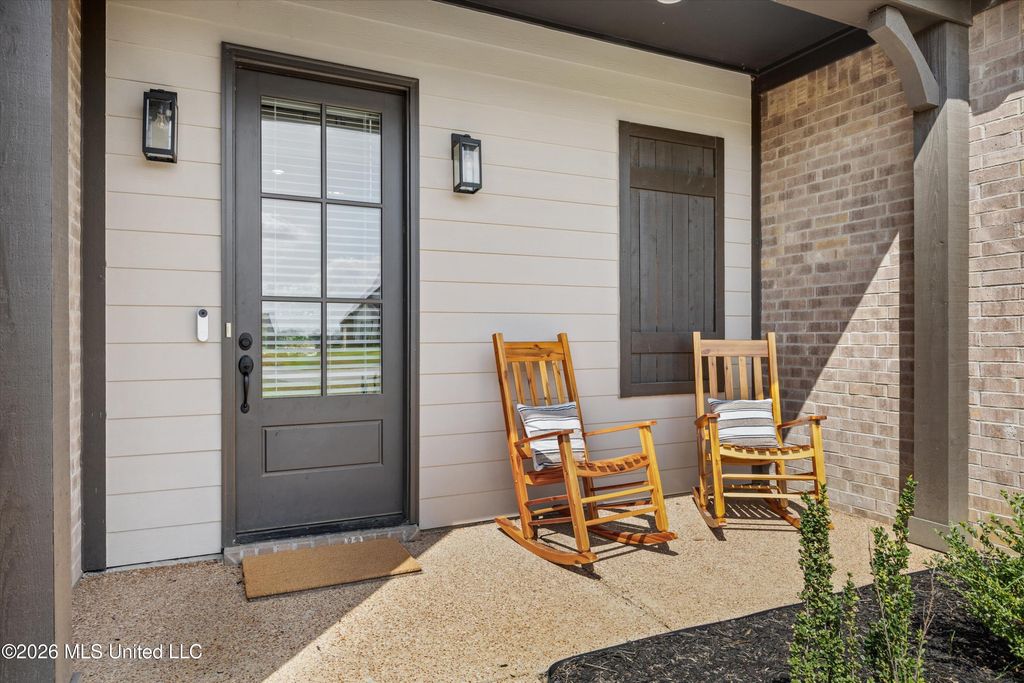 5304 Douglas Drive, Olive Branch, MS 38654 — photo 2