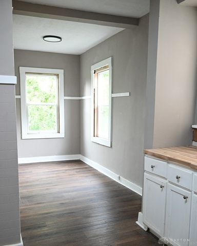 2324 Eastview 2322, Dayton, OH 45405