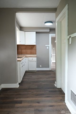 2324 Eastview 2322, Dayton, OH 45405