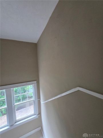 2324 Eastview 2322, Dayton, OH 45405