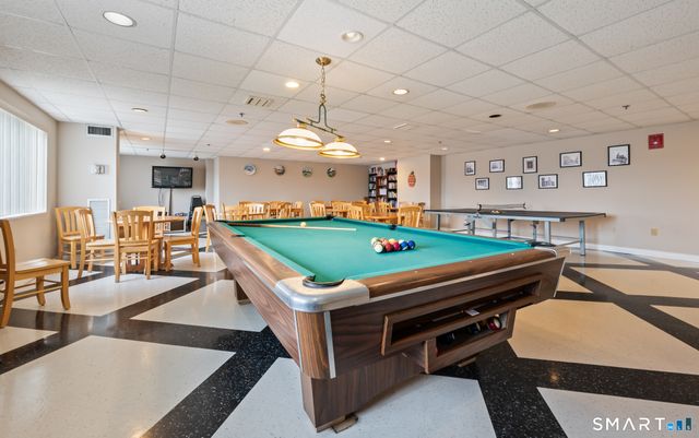 111 Dekoven Drive 703, Middletown, CT 06457