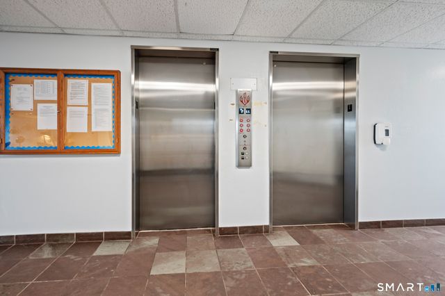 111 Dekoven Drive 703, Middletown, CT 06457