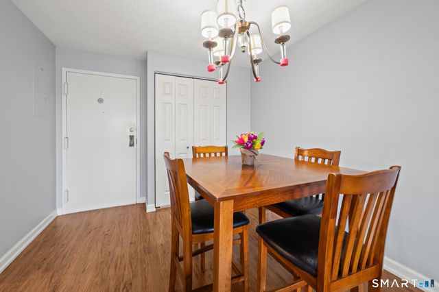 111 Dekoven Drive 703, Middletown, CT 06457