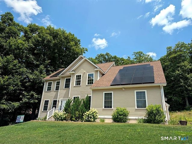 79 High Ledge Circle, Manchester, CT 06040