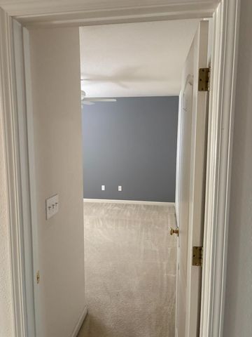 8002 N 5th Street, Fresno, CA 93720