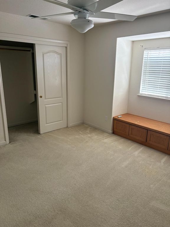 Image 23 of property listing at 8002 N 5th Street, Fresno, CA 93720