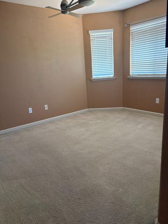 Image 34 of property listing at 8002 N 5th Street, Fresno, CA 93720
