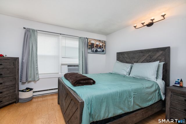 1235 East Street APT B, New Britain, CT 06053