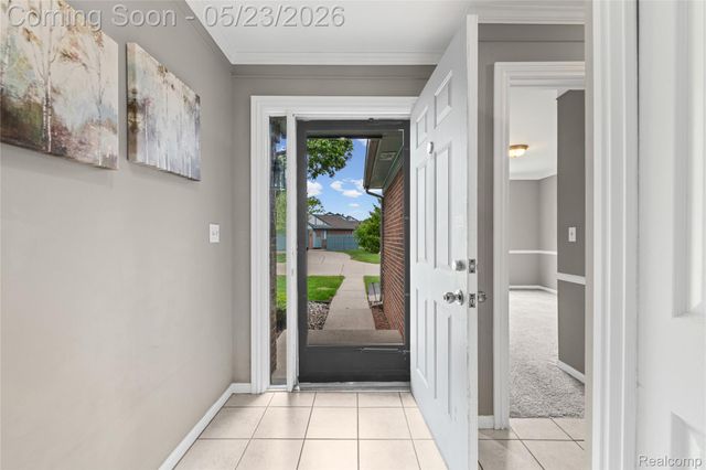 45511 Dover Drive, Macomb Township, MI 48044