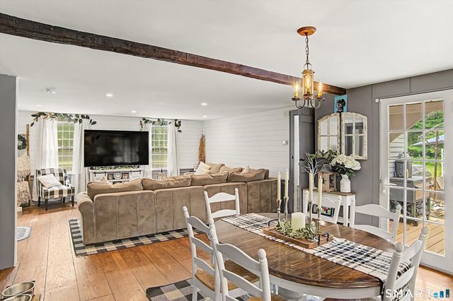 1640 Little Meadow Road, Guilford, CT 06437