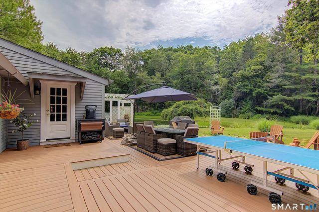 1640 Little Meadow Road, Guilford, CT 06437