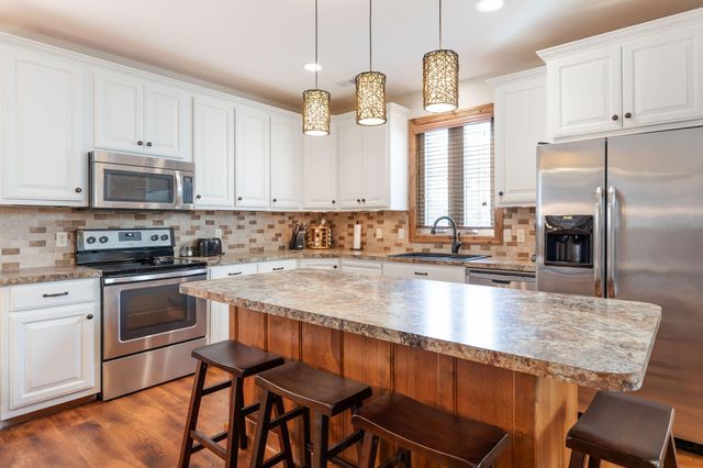24865 Private Road 1265, Shell Knob, MO 65747