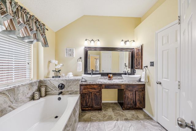 8217 Alderwood Place, Plano, TX 75025