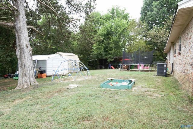89 Bearden Drive, Grant, AL 35747