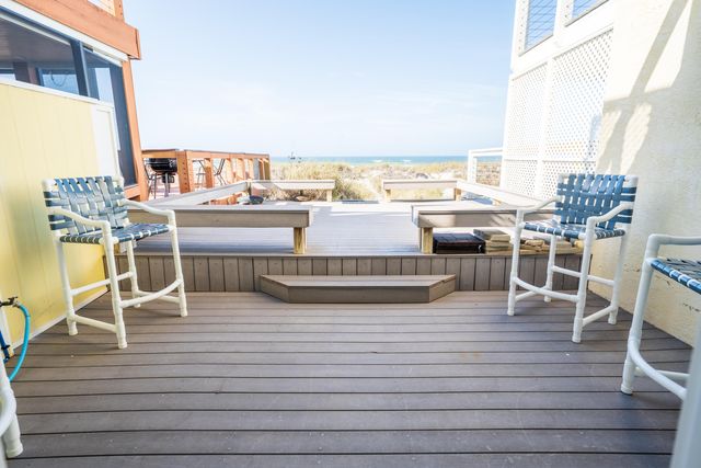 9614 Beach Boulevard, APT B, Panama City Beach, FL 32408