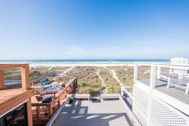 9614 Beach Boulevard, APT B, Panama City Beach, FL 32408