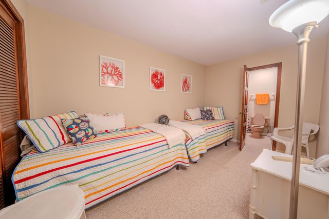 9614 Beach Boulevard, APT B, Panama City Beach, FL 32408