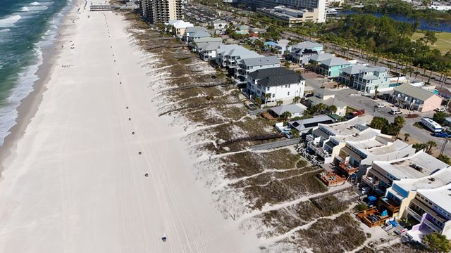 9614 Beach Boulevard, APT B, Panama City Beach, FL 32408