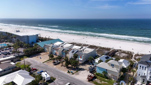 9614 Beach Boulevard, APT B, Panama City Beach, FL 32408
