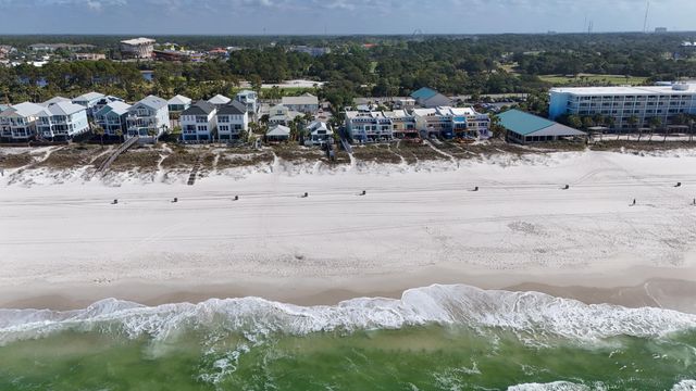 9614 Beach Boulevard, APT B, Panama City Beach, FL 32408