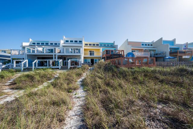 9614 Beach Boulevard, APT B, Panama City Beach, FL 32408