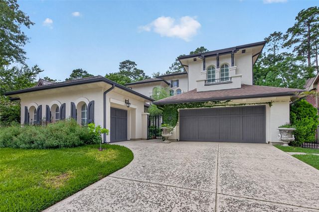 22 Frontenac Way, The Woodlands, TX 77382
