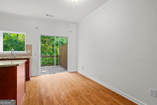 1425 Liberty Parkway NW, Atlanta, GA 30318