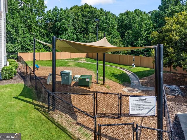 1425 Liberty Parkway NW, Atlanta, GA 30318