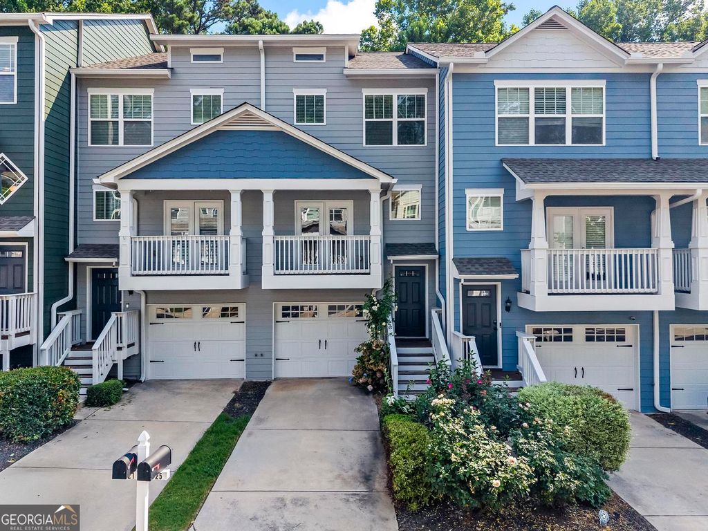 1425 Liberty Parkway NW, Atlanta, GA 30318