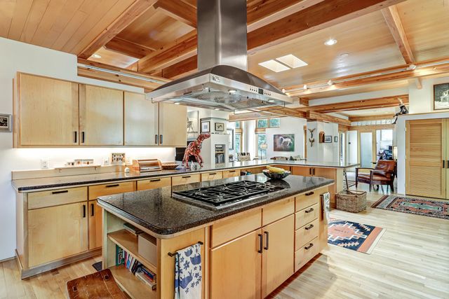 2535 Elfego Place NW, Albuquerque, NM 87107