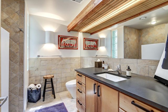 2535 Elfego Place NW, Albuquerque, NM 87107