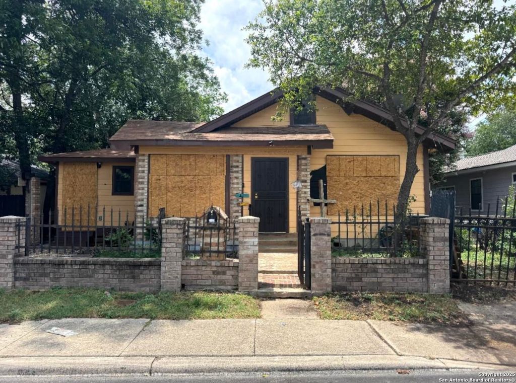 814 Potomac, San Antonio, TX 78202