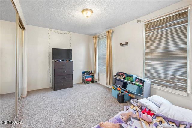 848 Rock Boulevard, Sparks, NV 89431