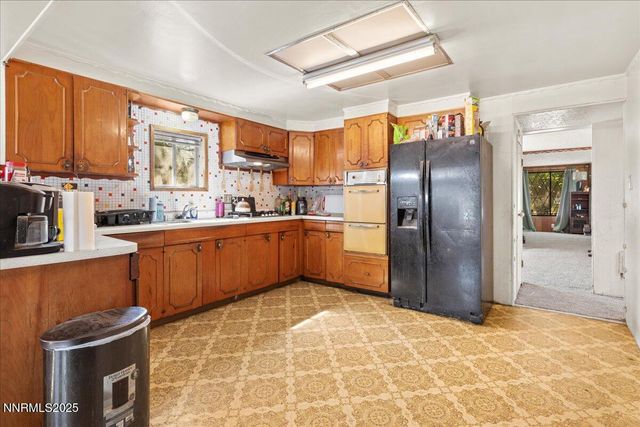 848 Rock Boulevard, Sparks, NV 89431