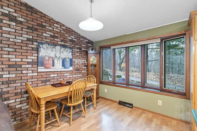 W9477 Parkway Drive, Poynette, WI 53955