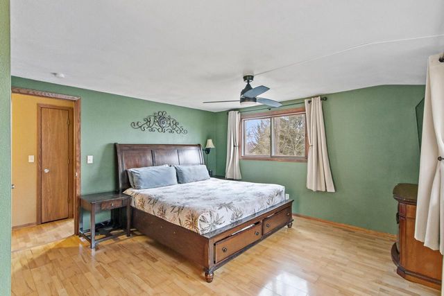 W9477 Parkway Drive, Poynette, WI 53955