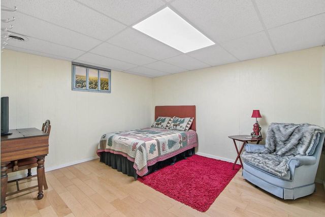 W9477 Parkway Drive, Poynette, WI 53955