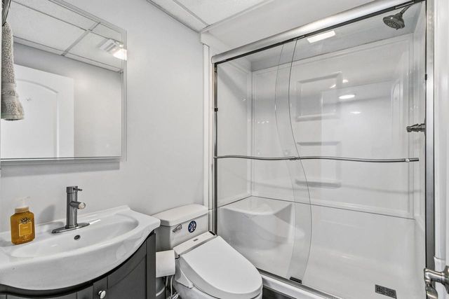 W9477 Parkway Drive, Poynette, WI 53955